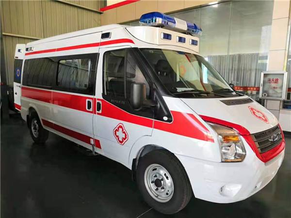 休宁县福特v362救护车